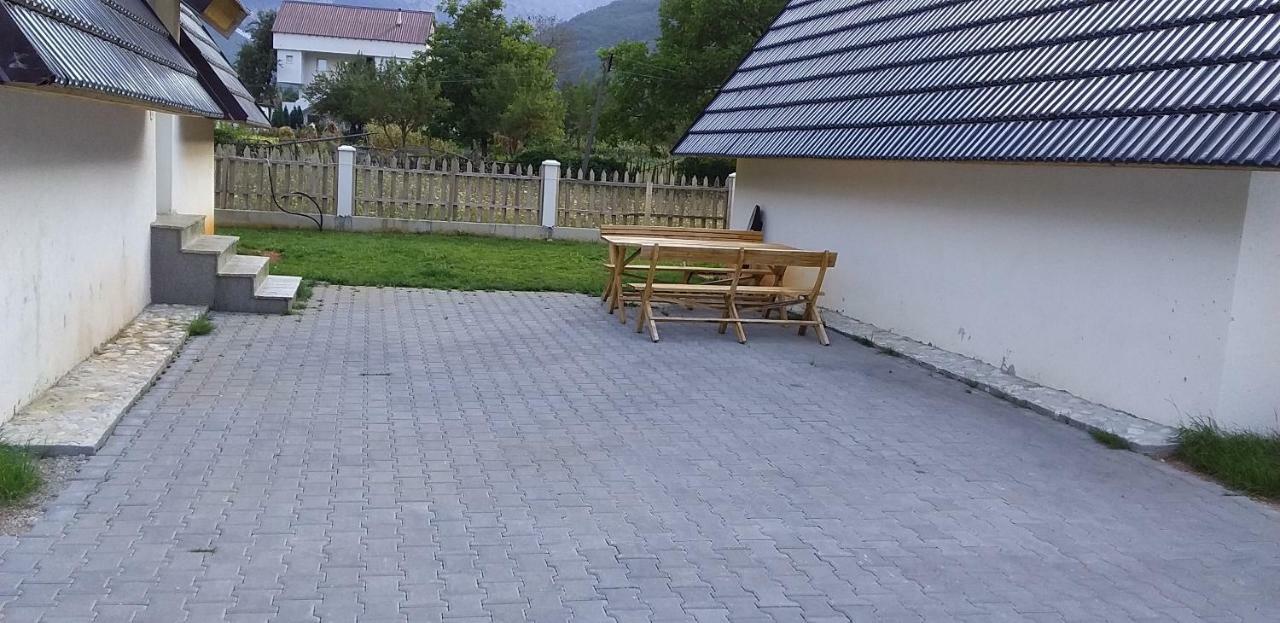Bujtinat E Lugines Valbone Aparthotel Εξωτερικό φωτογραφία